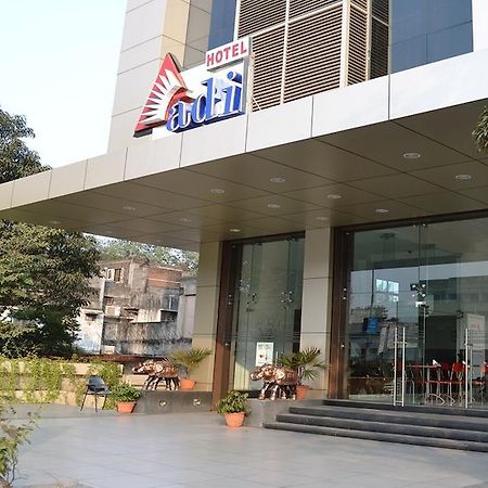 Hotel Adi Nagpur Buitenkant foto