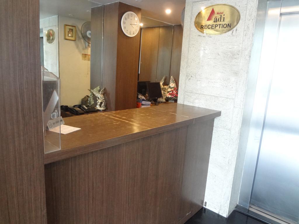 Hotel Adi Nagpur Buitenkant foto